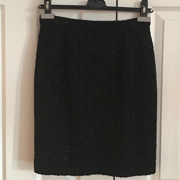 Black tweed textured skirt with black metallic thread size S - Picture 1 of 3
